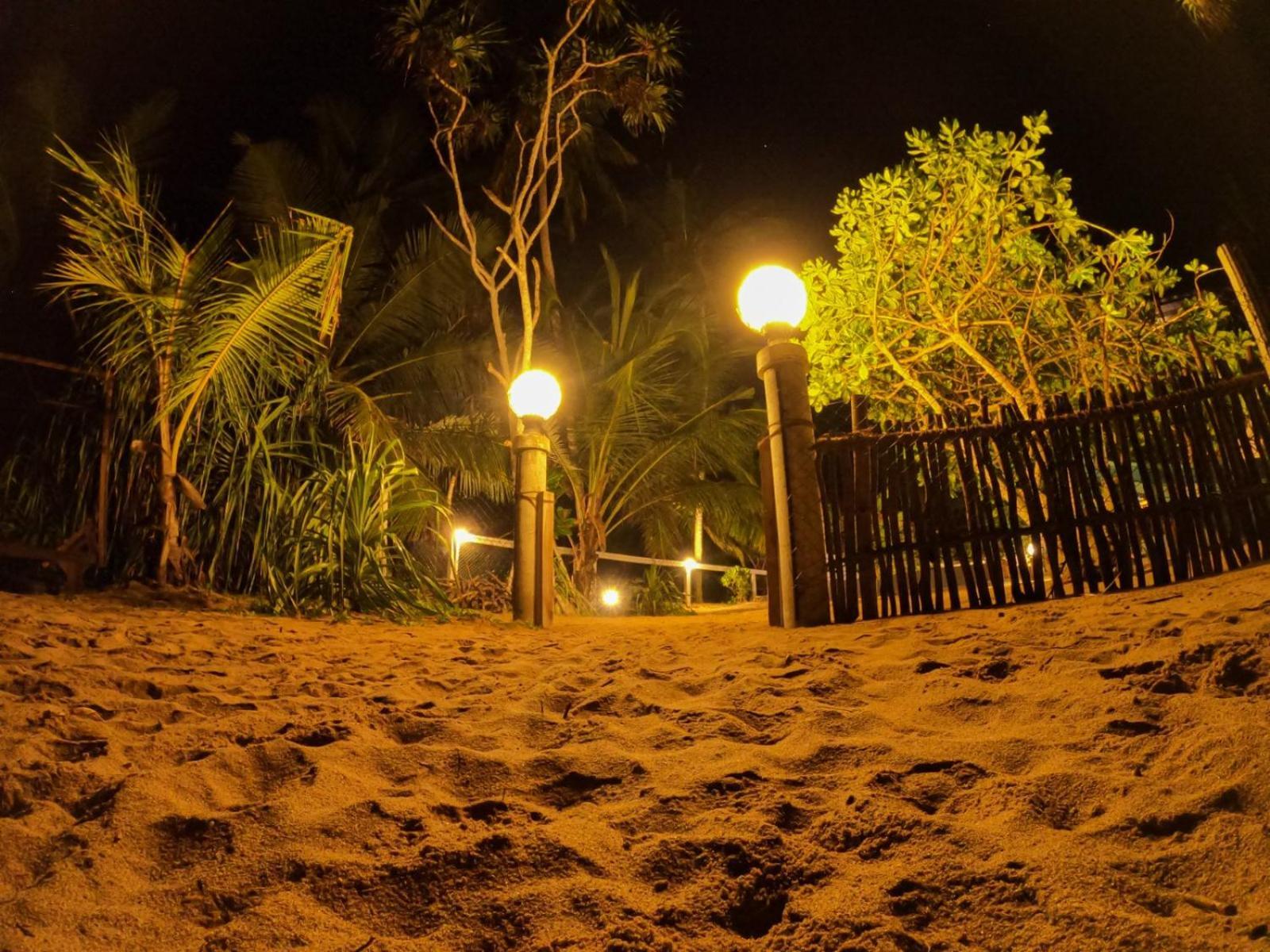 Blue Ocean Resort Netolpitiya Extérieur photo
