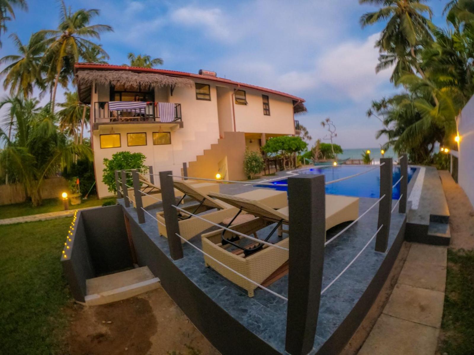 Blue Ocean Resort Netolpitiya Extérieur photo