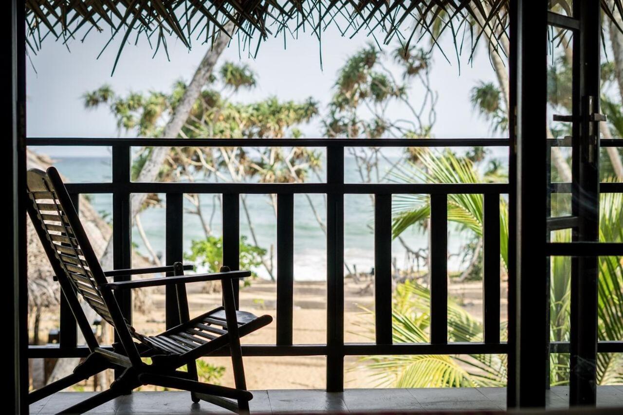 Blue Ocean Resort Netolpitiya Extérieur photo